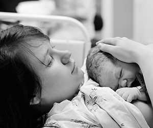 女性该怎么避免卵巢早衰？