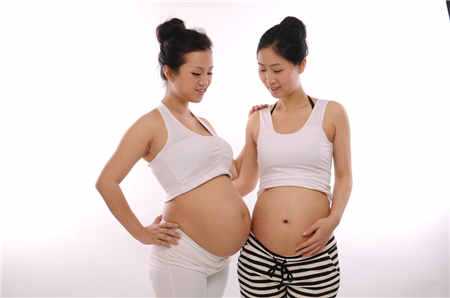 梦见自己北京代孕还有胎动代表什么？